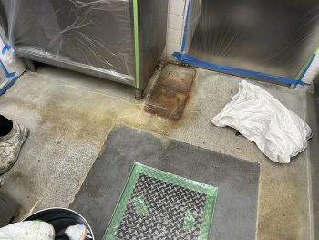 名古屋市名東区　ラーメン店舗　耐熱、軽防滑塗床工事